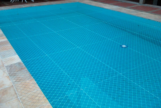 serv-piscina serv-piscina